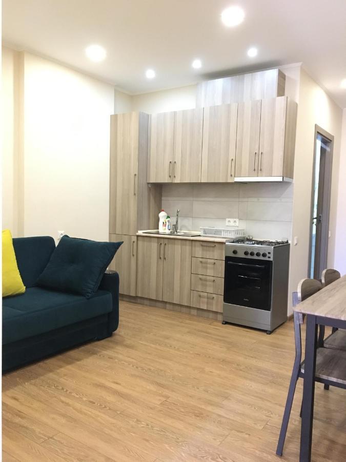Cosy Apartment Near The Sea Batumi Ngoại thất bức ảnh