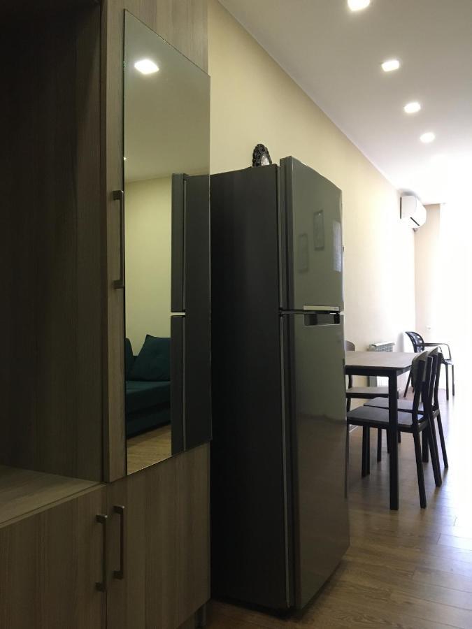 Cosy Apartment Near The Sea Batumi Ngoại thất bức ảnh